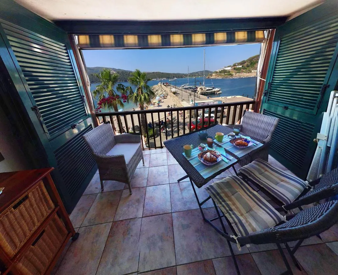 La Pianotta Sulla Spiaggia Porto Azzurro