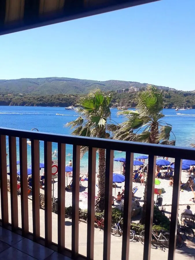 Appartamento La Pianotta Sulla Spiaggia Porto Azzurro